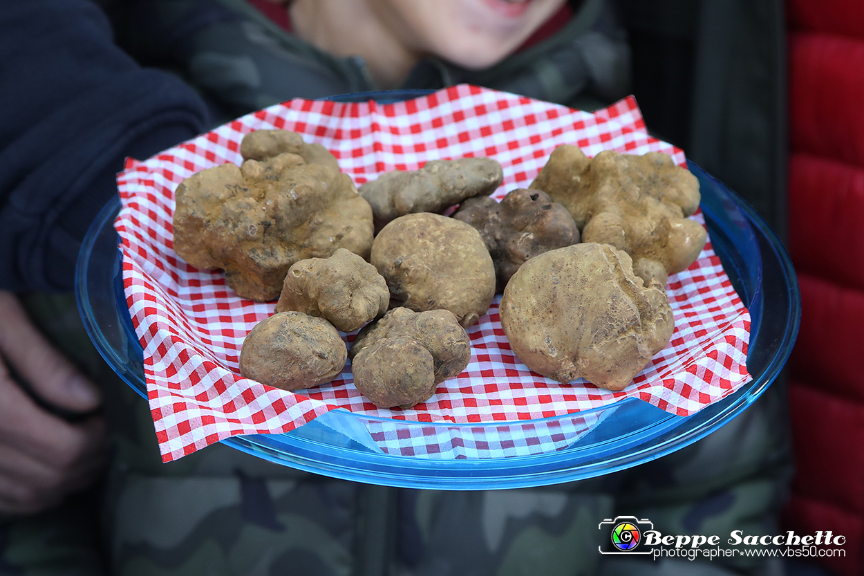 VBS_7185 - Fiera Nazionale del Tartufo e dei Santi 2022.jpg
